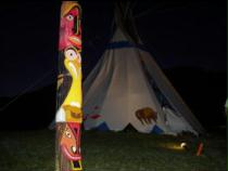 Tippi by Night - mit Marterpfahl