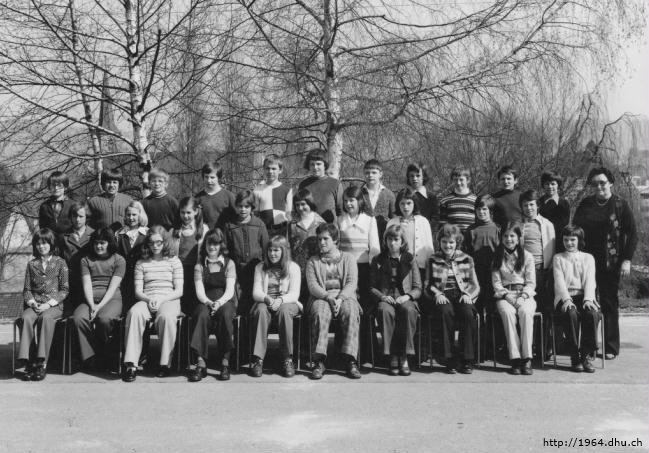 Klick aufs Bild und Du siehst die volle Grsse! Wird die Maus danach als Lupe mit + angezeigt,  kann man per Mausklick nochmals vergrssern!